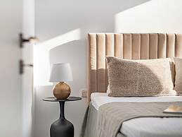 Sanders Cruise Limassol