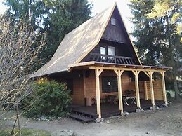 Great Holiday Home in the Middle of Nature and Right on the Lake, Nata