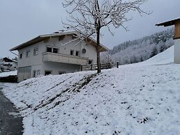 Holiday on an Organic Farm in Hart im Zillertal