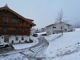 Holiday on an Organic Farm in Hart im Zillertal