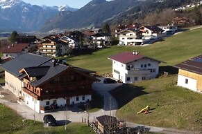 Holiday on an Organic Farm in Hart im Zillertal