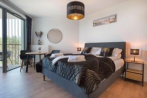 Apartment in Pobierowo With Beach Access