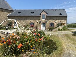 Semi-detached House, St. Meloir-des-ondes