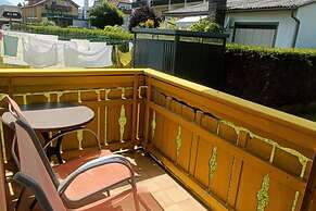 Sunny Holiday Apartment on Lake Klopeiner With Balcony and Private Bea