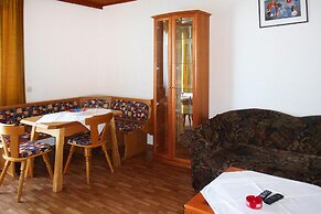 Sunny Holiday Apartment on Lake Klopeiner With Balcony and Private Bea
