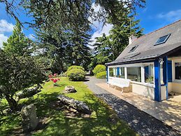 Holiday Home, Plourivo