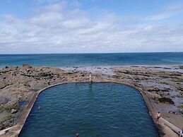 Holiday Home, Plourivo