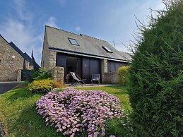 Nice Holiday House Near the Beach