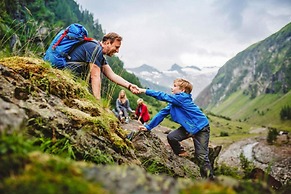 Apartment in Bramberg am Wildkogel With Garden