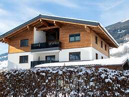 Apartment in Bramberg am Wildkogel With Garden