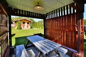 Holiday Home Close to the Lake Shore, Dabrowica