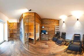 Apartment in Bramberg am Wildkogel With Terrace