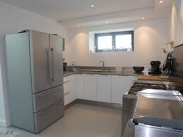 Holiday Home in Penmarch With Terrace