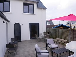 Holiday Home in Penmarch With Terrace