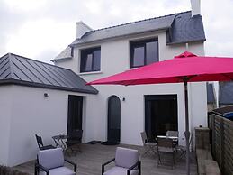 Holiday Home in Penmarch With Terrace