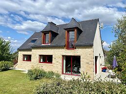 Holiday Home on the Emerald Coast, Plangenoual