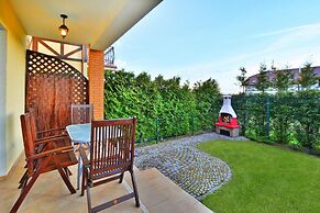 Comfortable Holiday Home With a Garden, Grzybowo