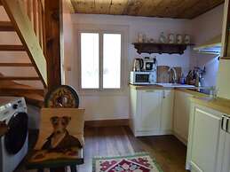 Holiday Home not far From the Beach in Debki
