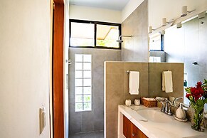 Casa Aluem in the Forest Close to the Beach