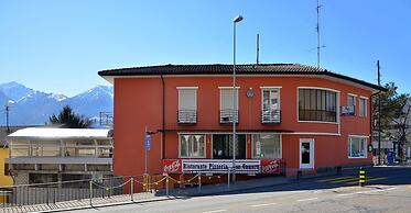 Room in B&B - Double Room With Air Conditioning - Del Ponte Break