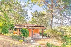 Holiday Complex Villaggio Colombo With Communal Pool in Andora