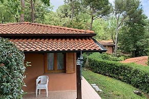 Holiday Complex Villaggio Colombo With Communal Pool in Andora