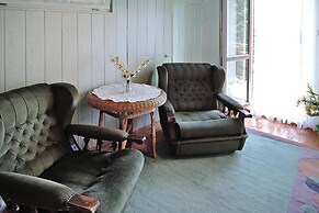 Beautiful Cottage for 5 People, Only 250m From the Lake, Kalbornia