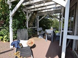 Detached Holiday Home With Garden, Frydrychowo