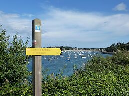 Quiet Duplex Apartment in St Briac sur Mer