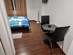 Room-double Room With Air Conditioning D
