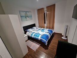Room-double Room With Air Conditioning D