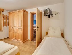 Cosy Apartment in Fugen