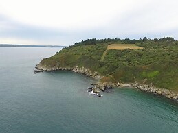 Holiday Complex La Cote D'emeraude, St.cast-le-guildo, Terraced House