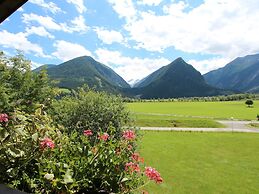 Apartment Building Ferien, Neukirchen