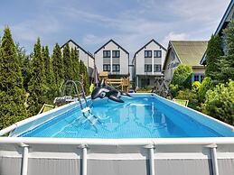 Comfortable Holiday Homes for 6 People in Rewal