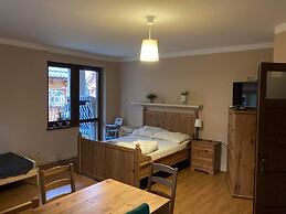 Cozy 3-person Apartment, Pobierowo