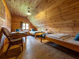 Comfortable Holiday Home in Belczna With Pool