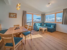 Penthouse With Roof Terrace and Stunning View