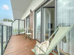 Apartment With Beautiful View, Dziwnow