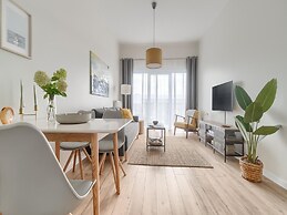 Apartment With Beautiful View, Dziwnow