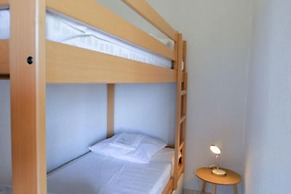 Residence du Chateau de Jouarres, Azille - Apartment 6 Pers. With Balc