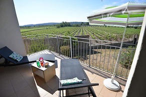 Residence du Chateau de Jouarres, Azille - Apartment 6 Pers. With Balc