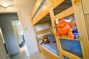 Terraced House With air Conditioning in the Residence Le Clos des Oliv