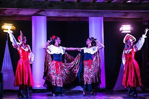 Terraced House With air Conditioning in the Residence Le Clos des Oliv