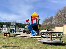 A Cozy House Close to the Beach, Lazy
