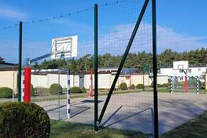 A Cozy House Close to the Beach, Lazy