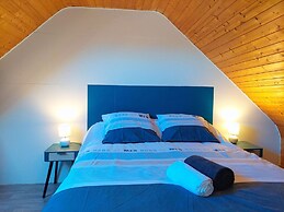 Holiday Home With Fantastic sea Views on the Crozon Peninsula