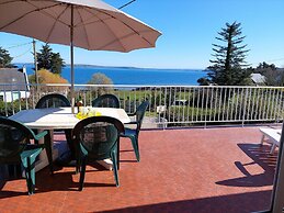 Holiday Home With Fantastic sea Views on the Crozon Peninsula