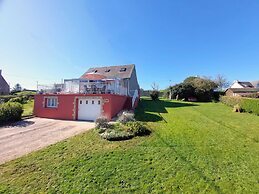 Holiday Home With Fantastic sea Views on the Crozon Peninsula