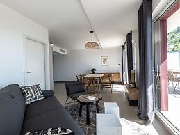 Comfortable Holiday Apartment With Terrace